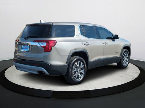 Used 2022 GMC Acadia SLE image 4