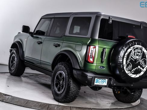 Used 2022 Ford Bronco Badlands image 4