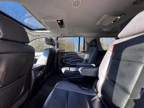 Used 2016 Chevrolet Suburban LTZ image 13
