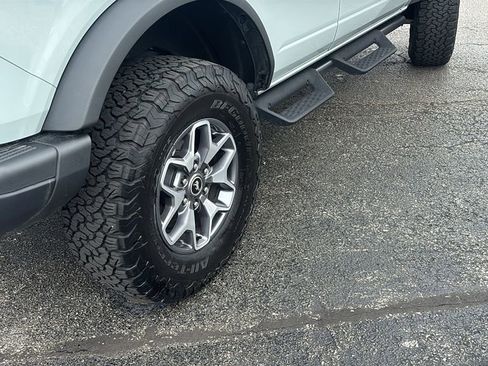 Used 2024 Ford Bronco Badlands AWD/4WD image 8