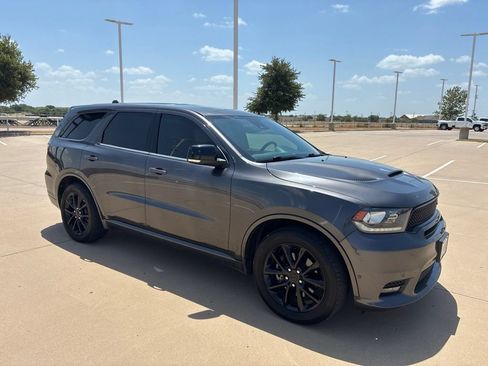 Used 2018 Dodge Durango R/T w/ Technology Group RWD image 4