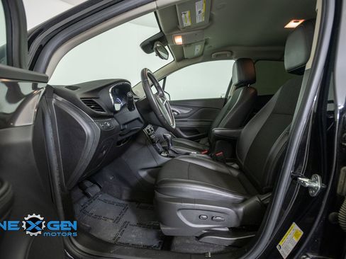 Used 2018 Buick Encore Preferred FWD image 11
