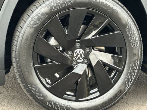 New 2026 Volkswagen Atlas SE AWD/4WD image 24