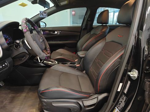 Used 2021 Kia Forte GT image 10