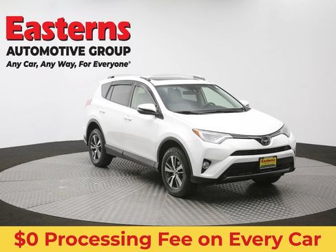 Used 2018 Toyota RAV4 XLE AWD/4WD image 52