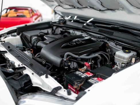 Used 2020 Toyota Tacoma TRD Off-Road w/ Technology Package image 89