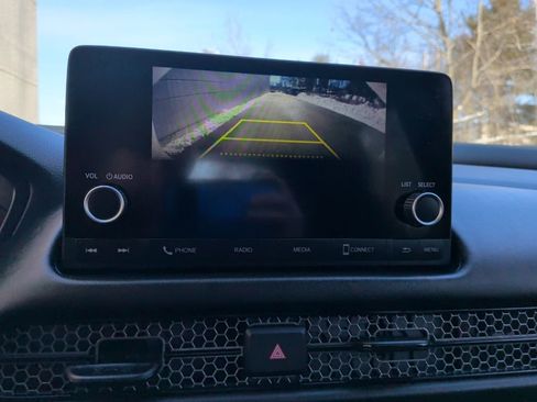 Certified 2025 Honda HR-V Sport image 26