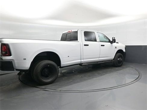 New 2026 RAM 3500 Tradesman image 4