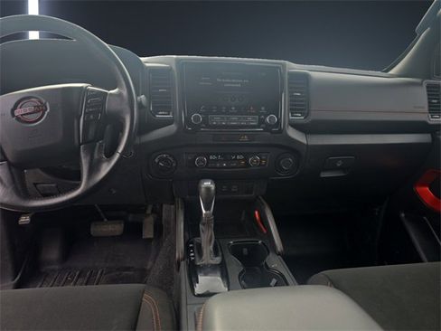 Used 2023 Nissan Frontier PRO-4X w/ Technology Package image 11