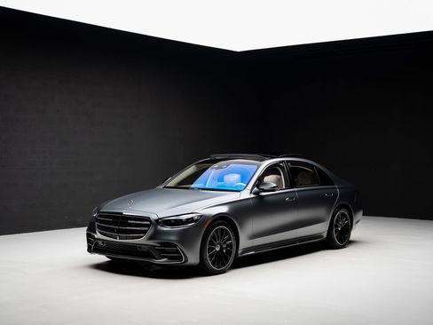 Used 2023 Mercedes-Benz S 580 4MATIC Sedan image 4