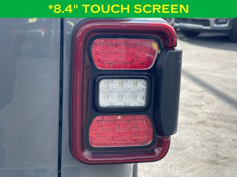 Used 2022 Jeep Gladiator Rubicon w/ LED Lighting Group image 14