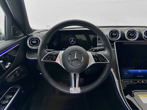 Used 2025 Mercedes-Benz C 300 4MATIC Sedan image 25