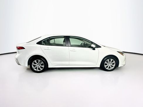 Used 2025 Toyota Corolla LE FWD image 10