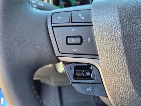 Used 2026 Toyota Camry XLE FWD image 27