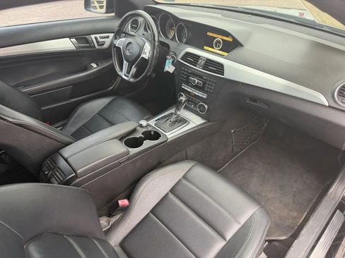 Used 2012 Mercedes-Benz C 250 Coupe image 21