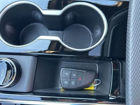 New 2026 Chevrolet Equinox LT w/ Convenience Package II image 44