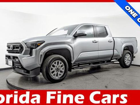 Used 2024 Toyota Tacoma SR5 image 1
