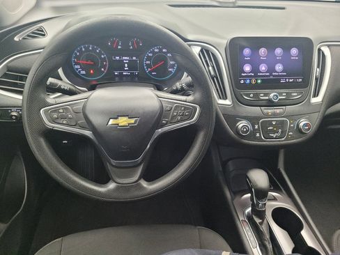 Used 2022 Chevrolet Malibu LS FWD image 22