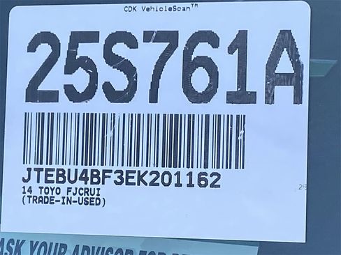 Used 2014 Toyota FJ Cruiser 4WD image 30