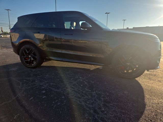 Used 2023 Land Rover Range Rover Sport SE Dynamic AWD/4WD image 9