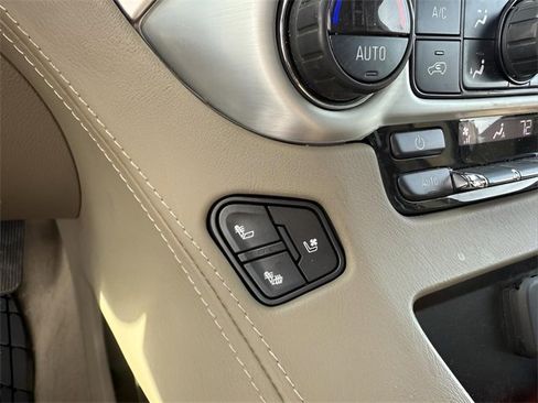 Used 2019 GMC Yukon XL SLT w/ Open Road Package image 21