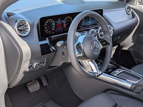 Certified 2026 Mercedes-Benz GLA 250 image 3