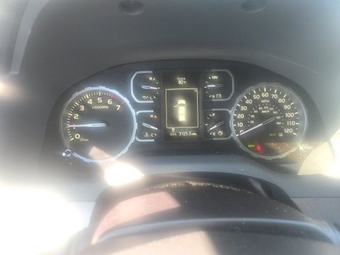 Used 2021 Toyota Tundra SR5 image 5