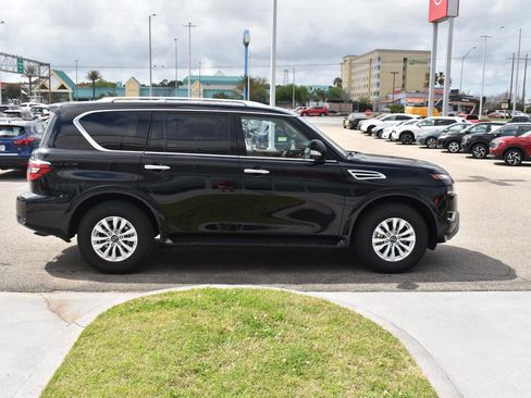 Used 2024 Nissan Armada SV image 13
