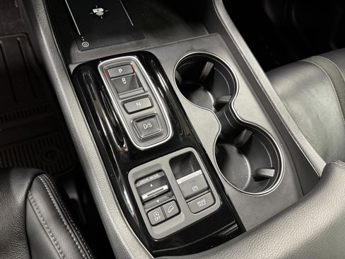 Used 2023 Honda Pilot EX-L image 25