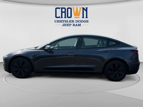Used 2024 Tesla Model 3 Long Range AWD/4WD image 3
