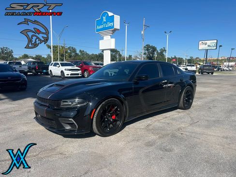 Used 2021 Dodge Charger SRT Hellcat RWD image 3