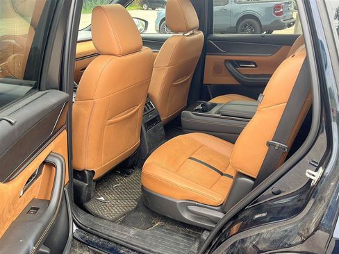 Used 2024 MAZDA CX-90 3.3 Turbo S w/ Premium Plus AWD/4WD image 11