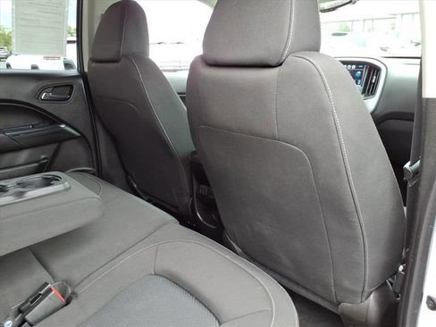 Used 2017 Chevrolet Colorado LT image 27