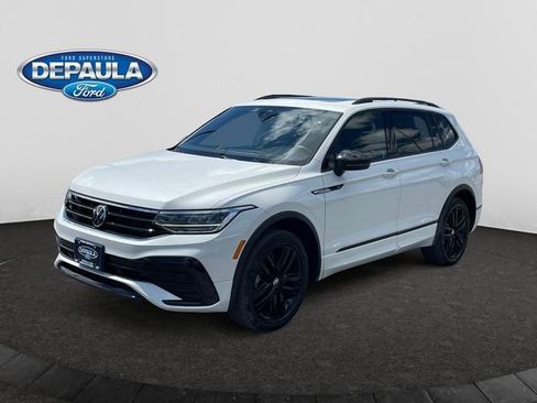 Used 2022 Volkswagen Tiguan SE R-Line AWD/4WD image 1