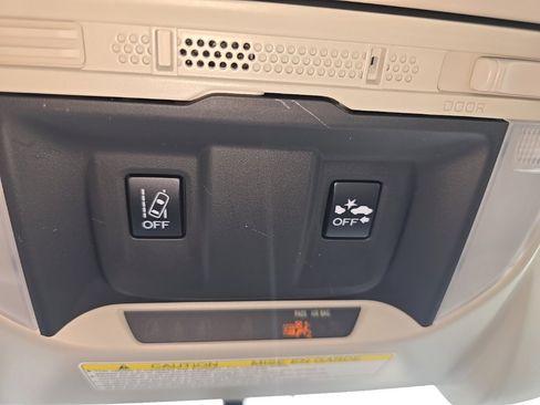 Used 2021 Subaru Forester image 24