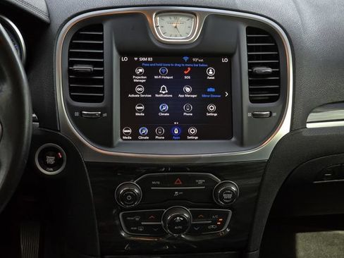 Used 2021 Chrysler 300 Touring w/ Sport Appearance Package RWD image 14