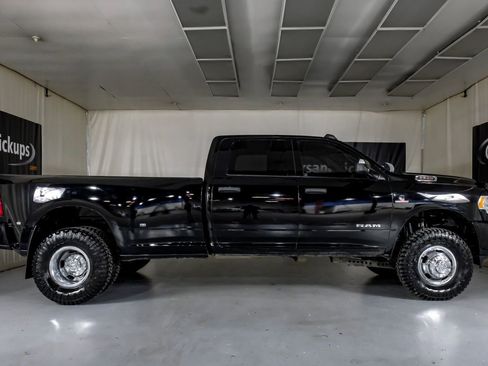 Used 2019 RAM 3500 Tradesman AWD/4WD image 5