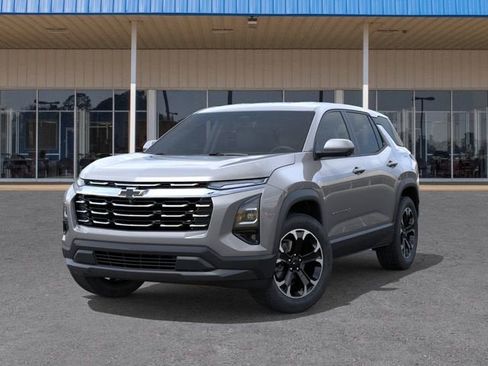 New 2026 Chevrolet Equinox LT FWD image 6