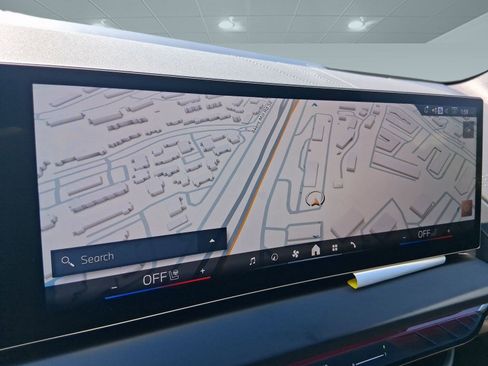 Used 2026 BMW X3 xDrive30 w/ M Sport Package image 22