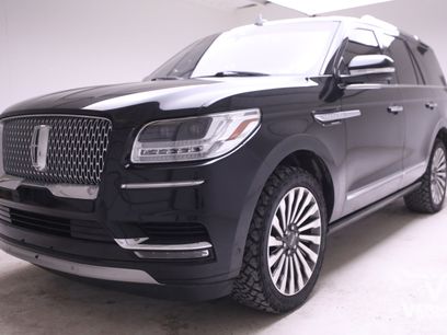 Used 2018 Lincoln Navigator Reserve w/ Technology Package