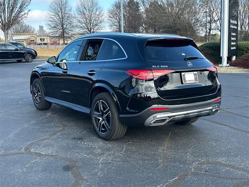 Certified 2025 Mercedes-Benz GLC 300 image 5