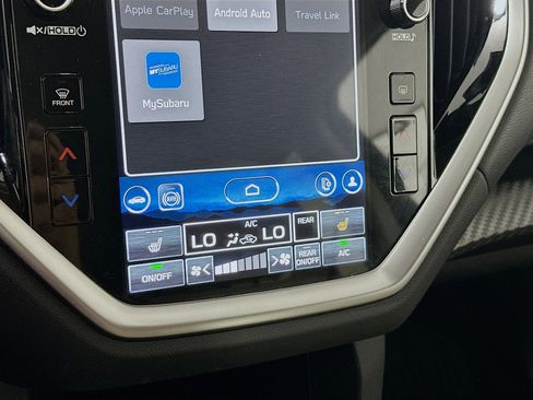 Used 2025 Subaru Ascent Premium image 23