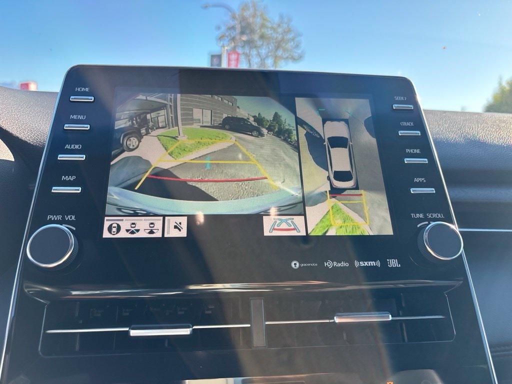 Used 2021 Toyota Avalon Limited w/ Advanced Safety Package FWD image 26