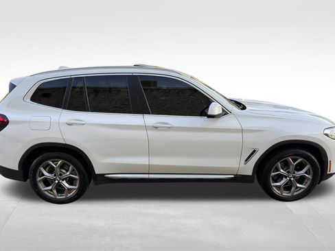 Used 2022 BMW X3 xDrive30i w/ Convenience Package AWD/4WD image 4