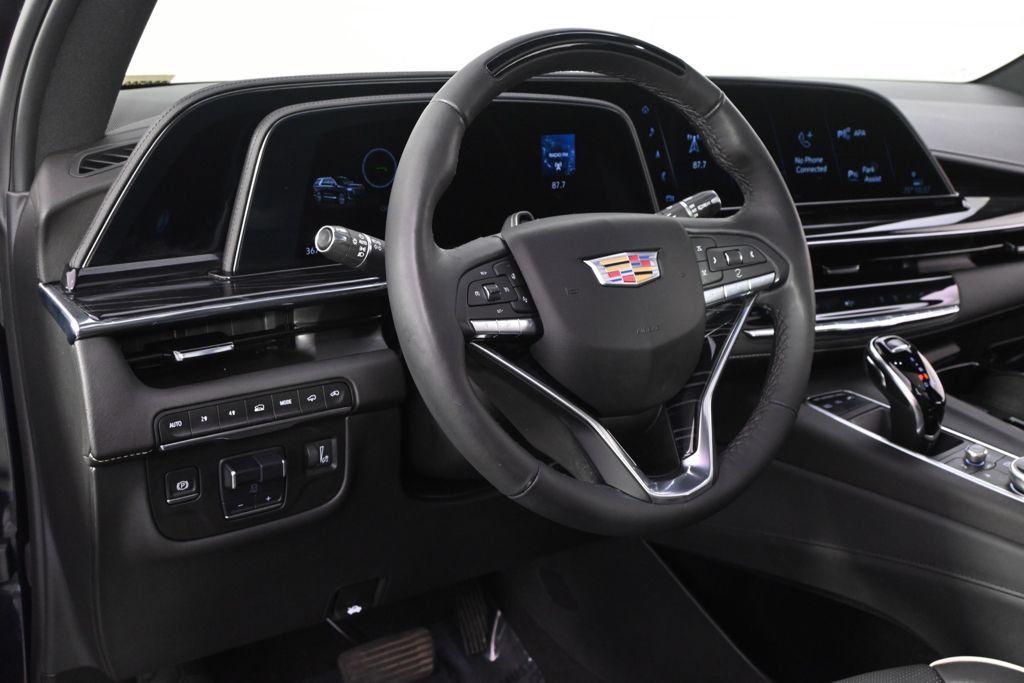 Certified 2024 Cadillac Escalade ESV Sport w/ Touring Package AWD/4WD image 12