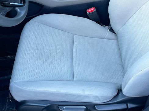 Used 2022 Honda HR-V LX image 18