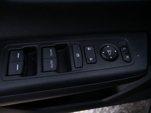 Certified 2026 Honda CR-V EX image 19