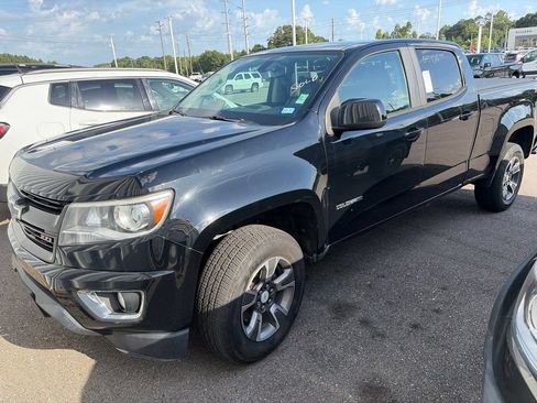 Used 2017 Chevrolet Colorado Z71 AWD/4WD image 1