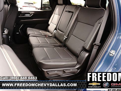 New 2026 GMC Yukon Elevation image 15