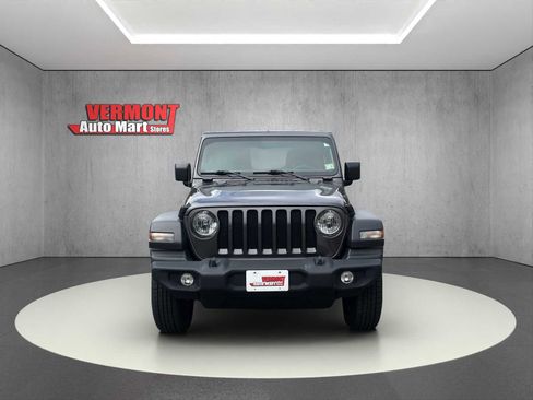 Used 2021 Jeep Wrangler Unlimited Sport image 2